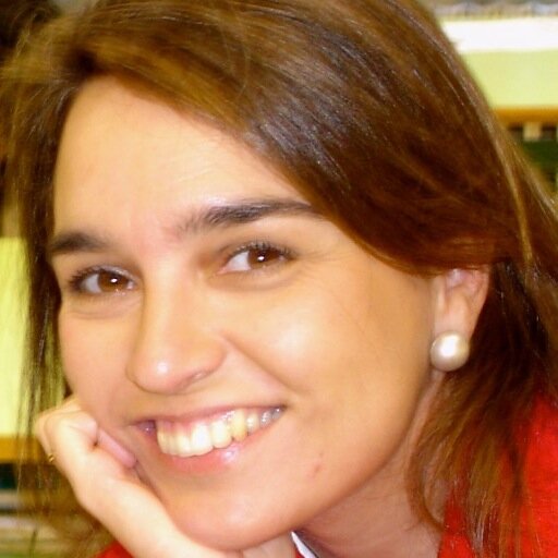 Posgrado Social Media. Facultad Informática. Optimista, entusiasta, alegre. Lo que más me gusta es reír. Soy madre, toco el Violonchelo y se hablar con la 'a'.