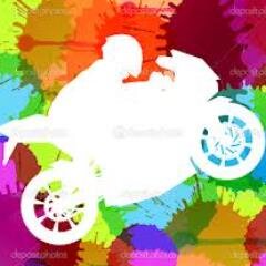 Living in Newcastle, MAD about anything 2 wheels... moves my soul! Carpe diem 😎