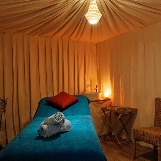We are a floatation and treatment clinic in Braunton, North Devon. Offering some of the finest therapists in the region and the star lit floatation room...