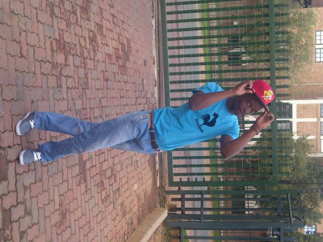Listen;there's a good universe next door;Lets Go! | pin 2B5E4965