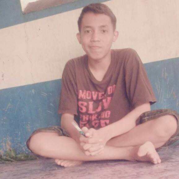 05-08-1998
berpacaran|my hobby' Gamers| fans' THE DEAD METAL (BurGerkiLL)' AlesAna'N Dimmuborgir' |SMANSA AMPANA|My lovely'ALLAH|