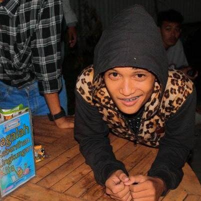 Anak pertama dari cetakan mamah dan papah♉ (OreaNurPrayoga) ||                           25september || 4:20 || @Official_CrazyS ||19!EndahPrihatini♥