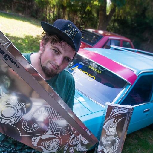 LunchboxDOTinc's profile picture. Car Addict | Stream Do-er | Cat Haver | Photo Taker | Pizza Eater | Pink Lover