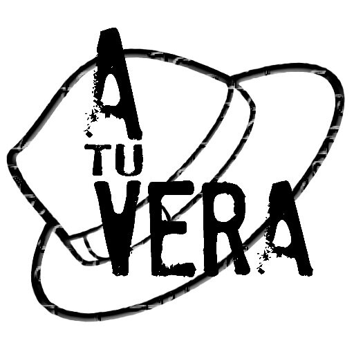 Grupo de música de gente de Madrid con ganas de pasarlo bien haciendo lo que les gusta, MÚSICA. Son 2 voces, guitarra, clarinete, saxo, bajo y percusión
