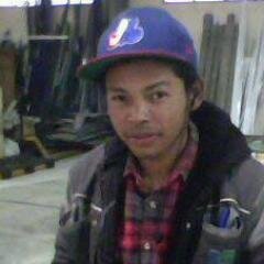 cool et simple.
SMEG ( Skateboarding Malagasy Éducation Group )