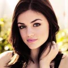 Blair_Felltvdrp's profile picture. An 18 year old who goes to Mystic High (kind, caring sweet) parents are dead I have an older sister I clean too much too! Works as waiter at Mystic Grill