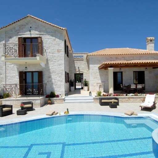 Advertising Holiday Rentals - Holidaymakers can rent holiday homes villas, apartments cottages and many more - rent from the owners direct and save £££