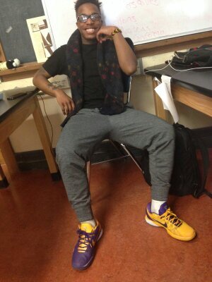 j2lisa11's profile picture. 