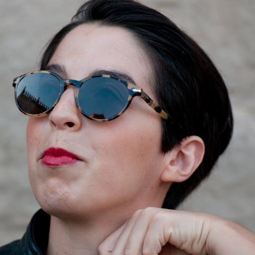 Guardo film, serie e vestiti.
Giornalista, docente di moda e cinema @Sapienzaroma.