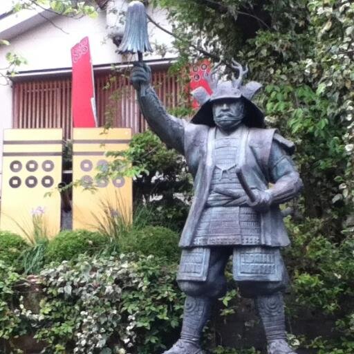 中村吉右衛門を偲び。元メーカー営業系社畜、現金融企画系非社畜。歌舞伎と、ごく少量の酒、いい音楽と本があれば楽しい。たまにお城とか見にいけるともっと楽しい。備忘・独り言。