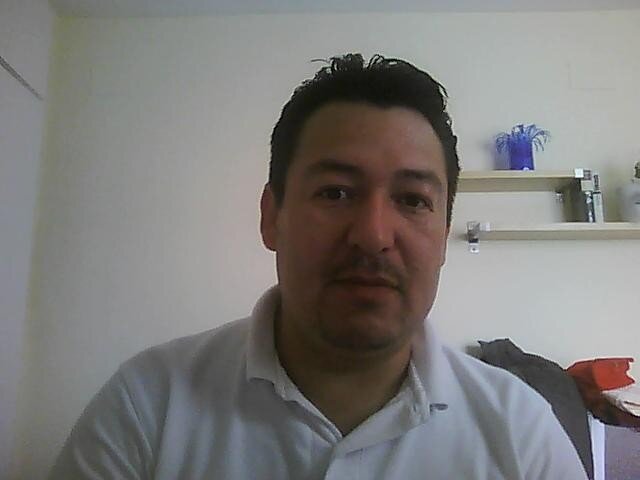 erwin2472's profile picture. tecnico especialista en instalacion y decoracion de cespet sintetico para jardines