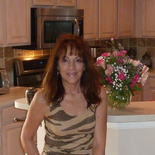 Ppm925's profile picture. Best wife ever, Mom of 3 Gram of 2.. Catholic 🇺🇸 BLM..Enjoy family & Gardening  No Dm's unless I know U. READY SET GO! BIDEN/HARRIS.WE DID IT !