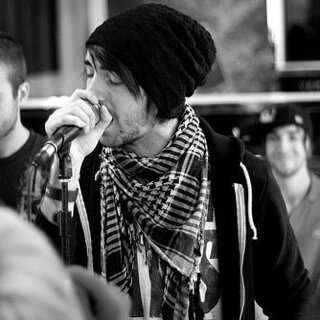 Hearts on fire tonight, feel my bones ignite.