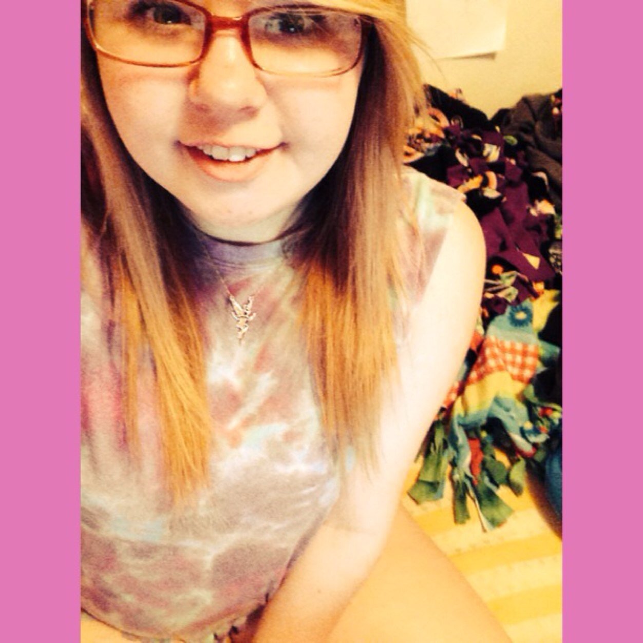 I'm 16(: Follow me on instagram _burukku_
Snapchat is brooklynn5150