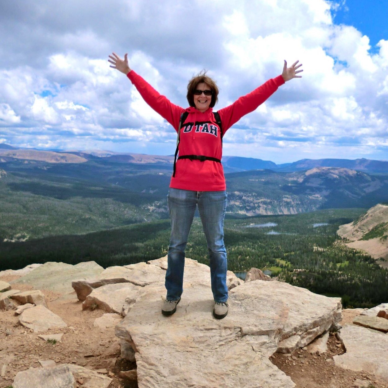 sbooth103's profile picture. Technology Specialist Granite School District
Interested in developing new technology skills
I love hiking, quilting, reading, animals, family activities