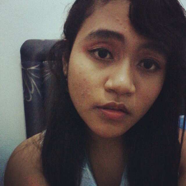 I bring happiness to everyone. Go follow my Instagram : refriarista