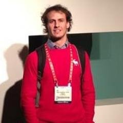 Emprendedor, apasionado por el marketing y la tecnología.