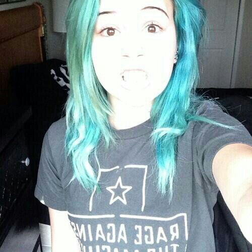 Beatrice || Scopamica || 18 || dm sempre aperti