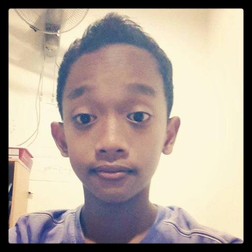 girlfriends ? nope ★ crush ? nope ★ intimate friend ? yes!
♥Allah always in my heart ·