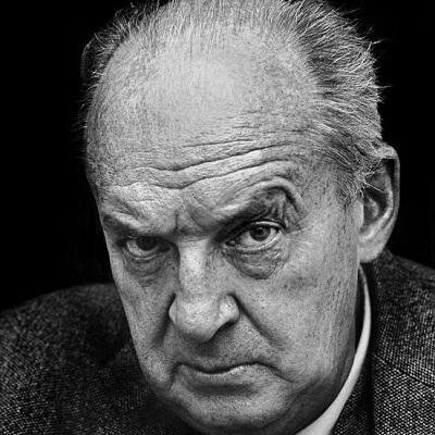 Vladimir Nabokov / Владимир Набоков (1899-1977) | I think like a genius, I write like a distinguished author, and I speak like a child. ｜ハンバート・ハンバート @HHumbert_b