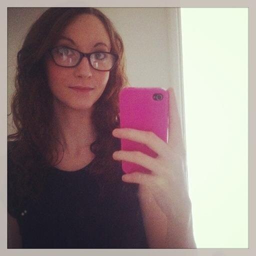 SketchbookArt's profile picture. Working mum by day / Freelance Artist by night! Specialises in pencil portraits and handmade sketchbooks. 
 http://t.co/m1ZE53LaOL