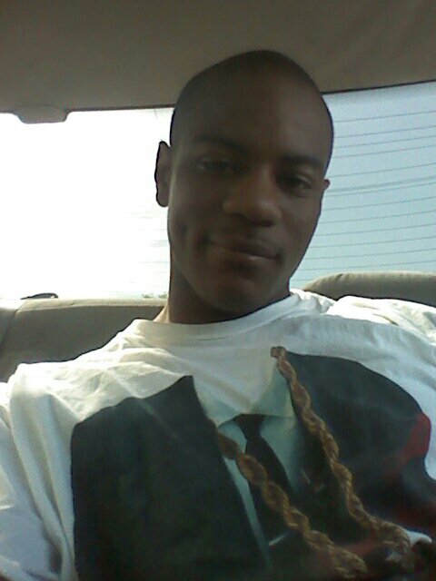 Loungin threw life