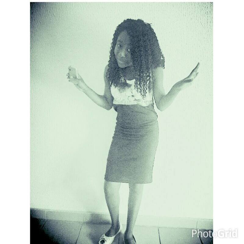 oomotinuwe's profile picture. 