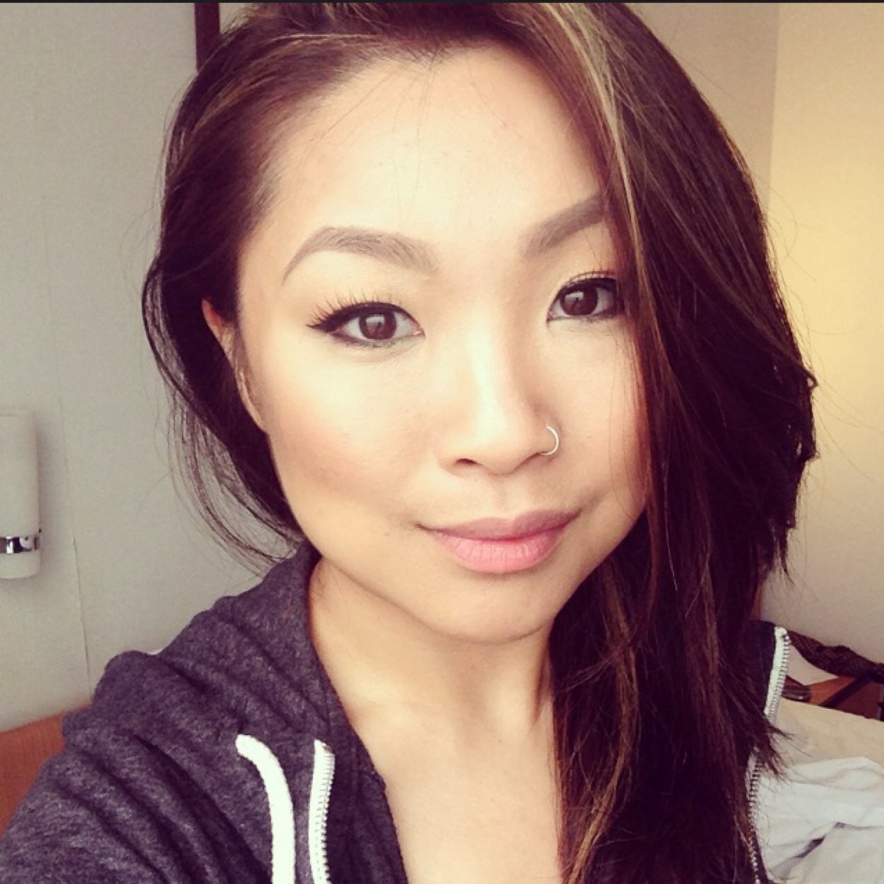 Makeup Artist•Foodie•Youtuber•Dog Lover•NYC•NJ•Sephora