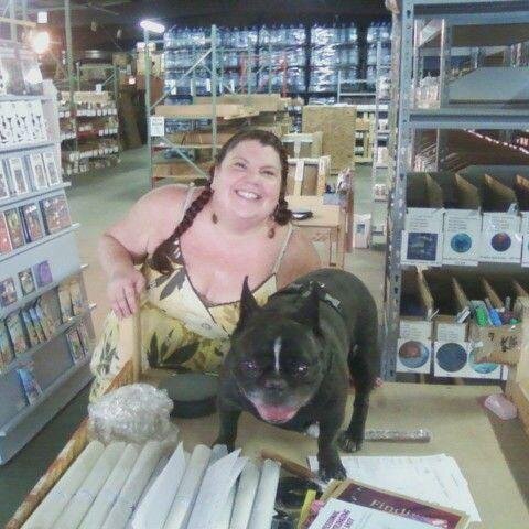 melissaleigh9's profile picture. so easy, yet so complicated.