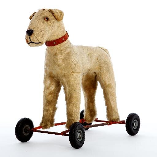 properold's profile picture. We are a proper east end shop selling an eclectic mix of Midcentury furniture antiques lighting and art Open Wednesday to Sunday 11-5pm https://t.co/6maDwGkxmA