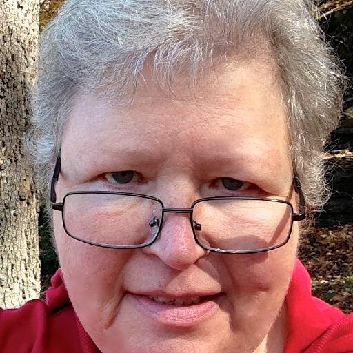 At home in the Ozarks and in the garden. Freelance Writer, Garden Blogger find me at Oh Grow Up! http://t.co/77ndeJTvmo