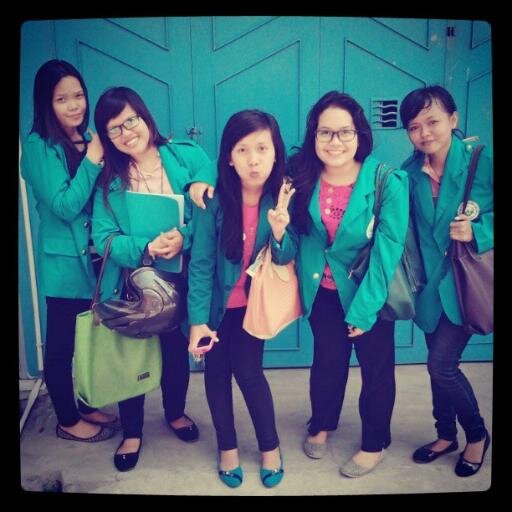 personel of silvia xena
@giedgied2
@kikiEkasinaga
@septika99
@salfiraanandita
@Rugun_Ambarita