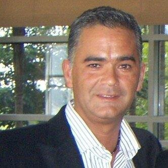 Periodista, Locutor, Demócrata, F1 Fan y Amante de La Libertad... Libertad que obliga a vivir desde el exilio.