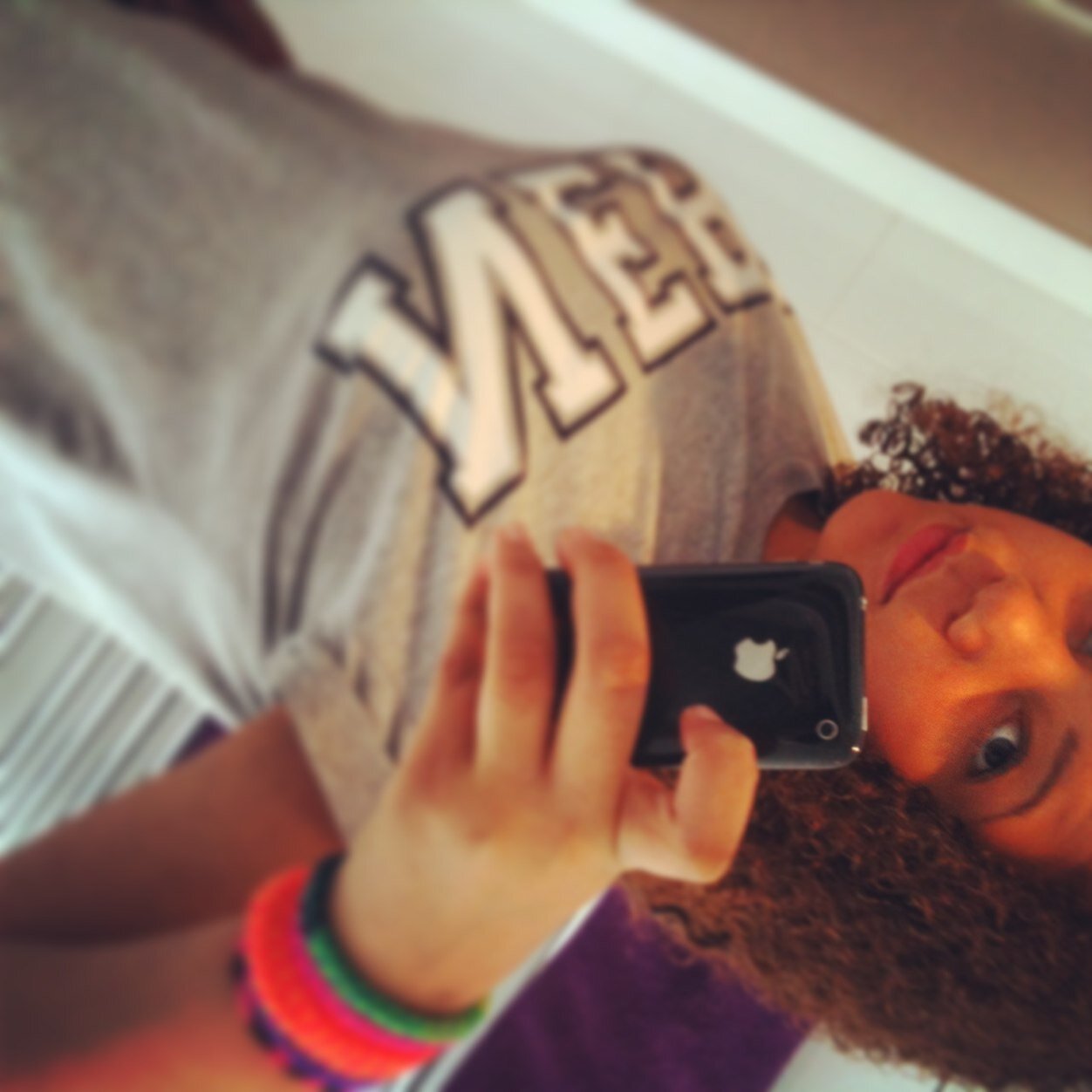 xxxxTiaBluexxxx's profile picture. I Don't Care :)