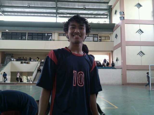 IqieeMuser's profile picture. 