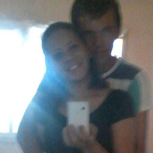 Se eu disser que eu te amo não duvide,diferente de uns e outros,eu nao brinco com os sentimentos das pessoas...$igo d& volt@