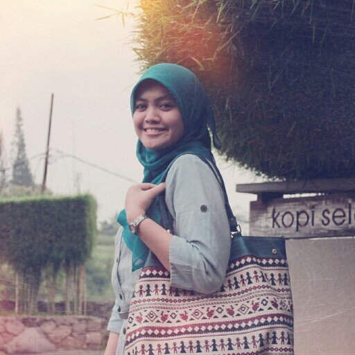 Lhokseumawe | Magister Arsitektur ITB '13 | @ARSitenas08 | ARSCAPE & Associates | #KerenTanpaRokok