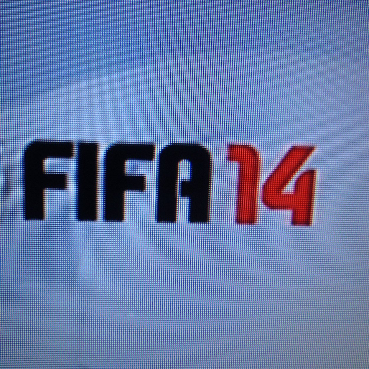 Cuenta legal en la que sorteamos jugadores y plantillas completas, ya que me regalan FIFA points. Anti-timadores.Solo PS3.