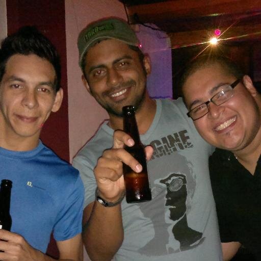 ESCRIBO AQUÍ LO QUE ME DA LA GANA, PORQUE ESTA VERGA ES MIA...