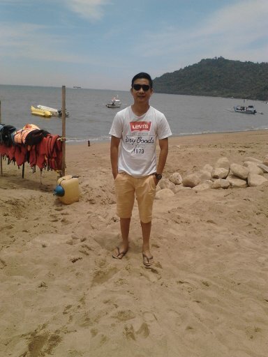 ryan20198896's profile picture. gelap