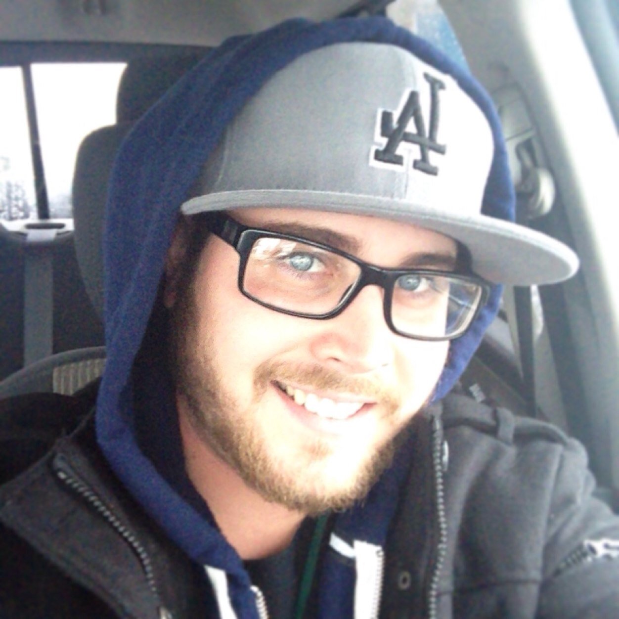 joel_hutcheson's profile picture. 25, Pittsburgh.