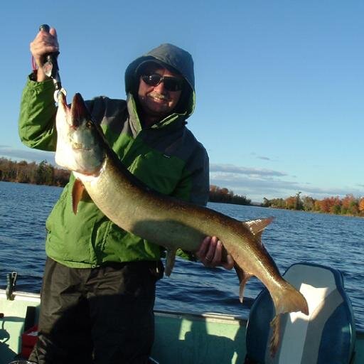 troutking2006's profile picture. 