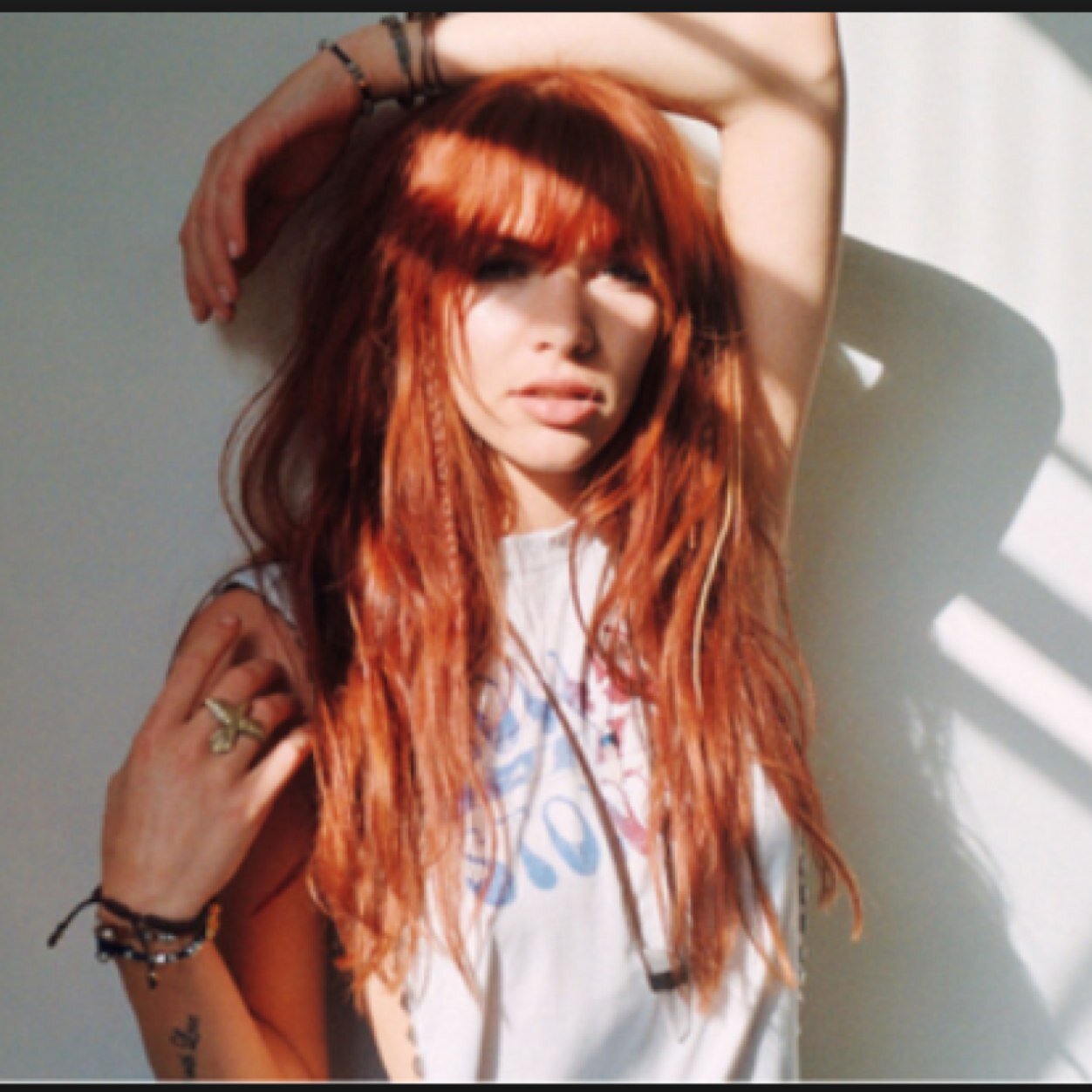 Bisexual - 18 - Unicorns and Bands - FB :3