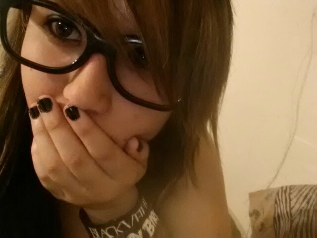 toxxicwasteland's profile picture. Fuck you I'm a unicorn