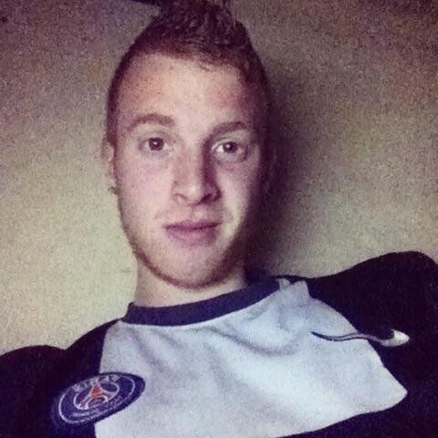 Aime ce que tu as avant que la vie t'enseigne à aimer ce que tu as perdu  #TeamVerseau #TeamPSG  #TeamRéal        II - II - XCV