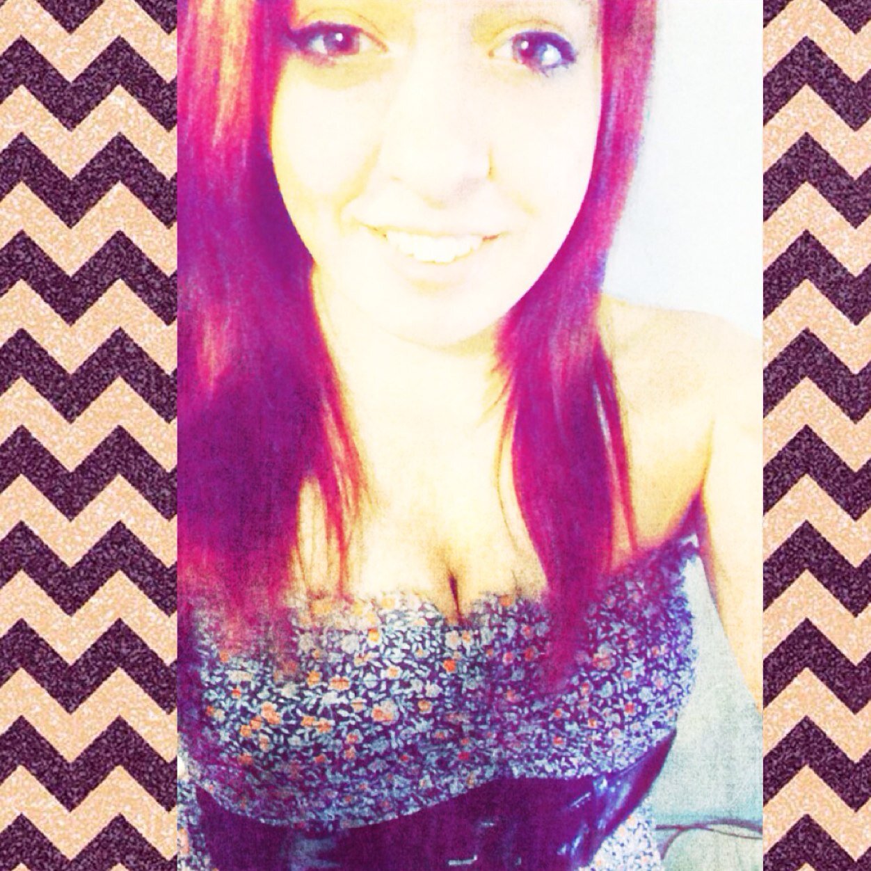 Rose1996L's profile picture. Southern pride a mile wide Bonfires and long nights #bbn #countrylife