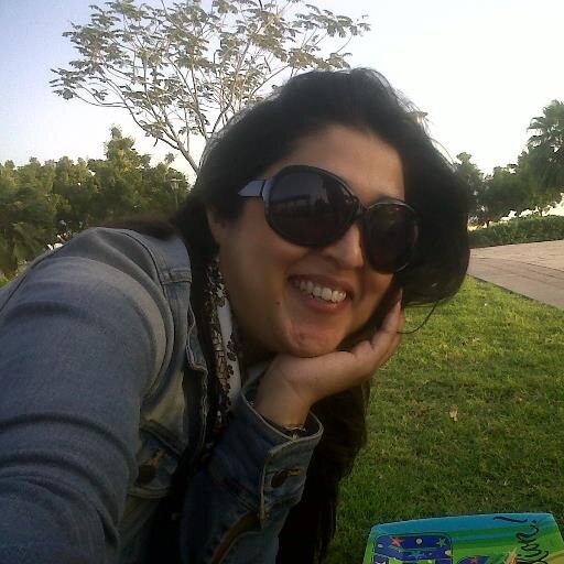 beinghajrahayat's profile picture. love fashion and everything to do with it ----can trip u for a cupcake ---shoe-aholic