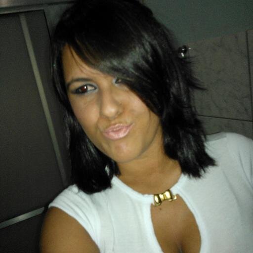 LayanyCristina's profile picture. Estudante de Direito de 21 aninhos.