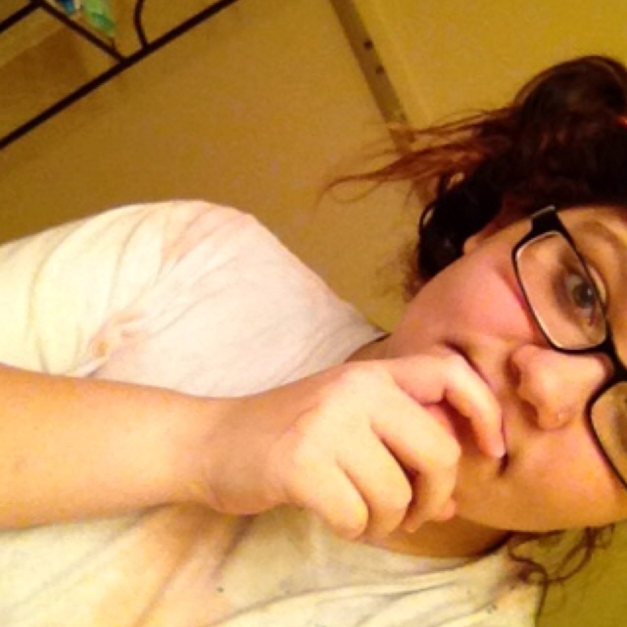 Kenna • 15 • Bands are life • Be you, be happy. • Don't take shit from anyone. • Darling, you'll be okay.