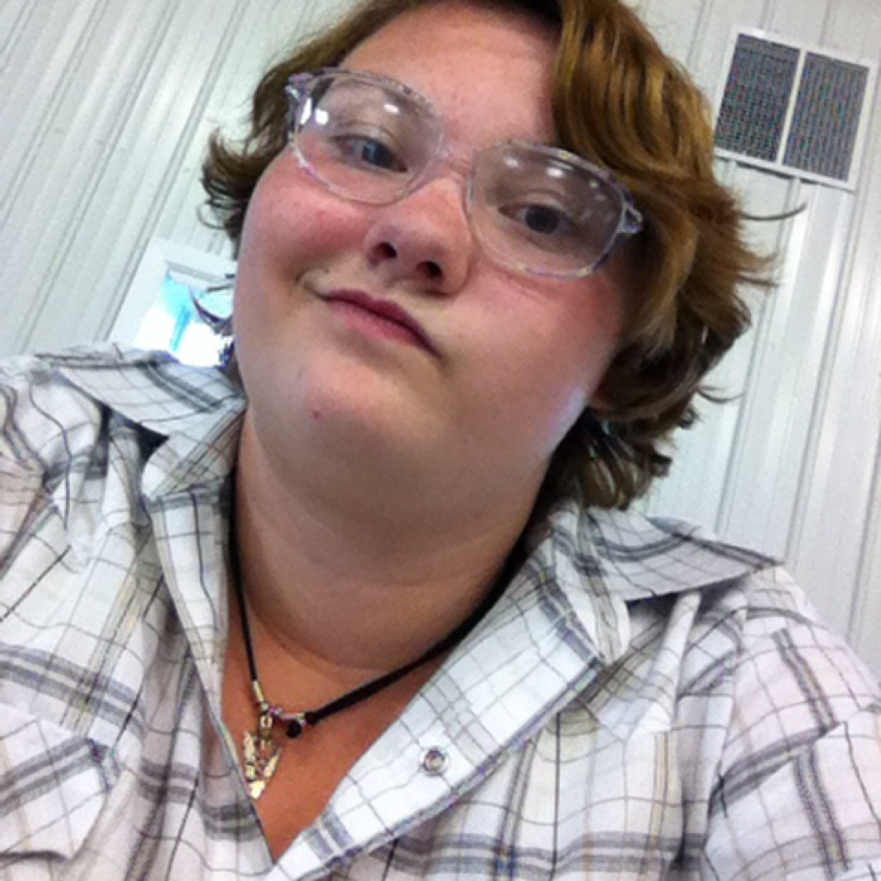 Smooth talking country girl,....muddin and hunting ;)